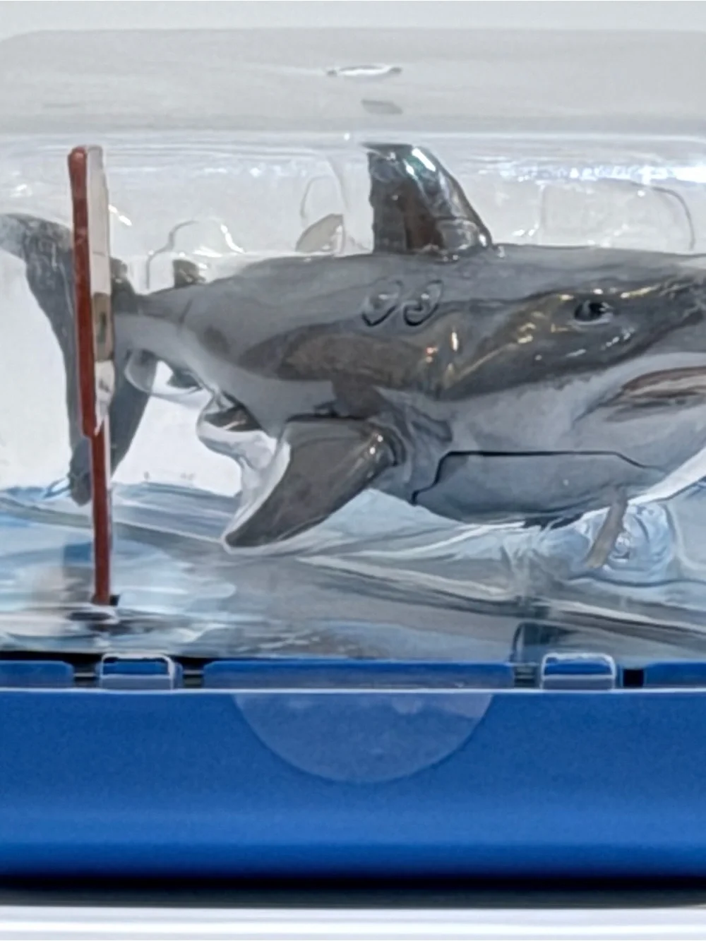 ZURU Robo Alive Robo Shark Water Activated Robotic Swimming Toy New